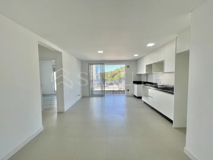 Apartamento aluguel anual 2 dormitórios na Praia Brava de Itajaí