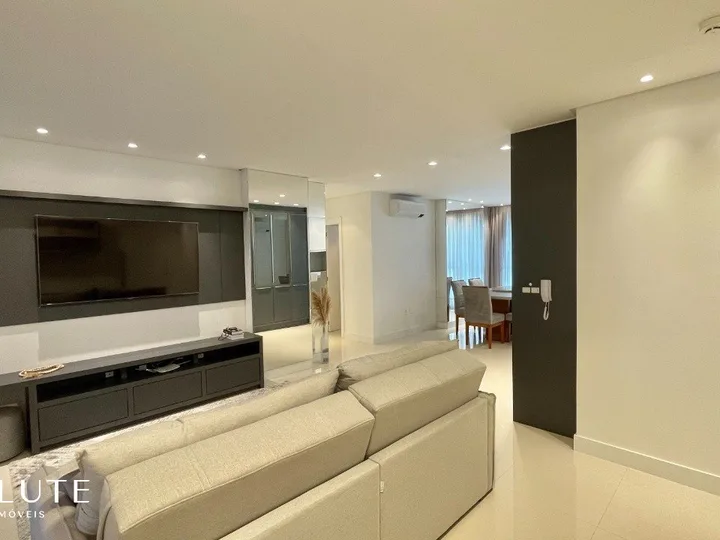 Apartamento Novo semi-mobiliado com 3 suítes