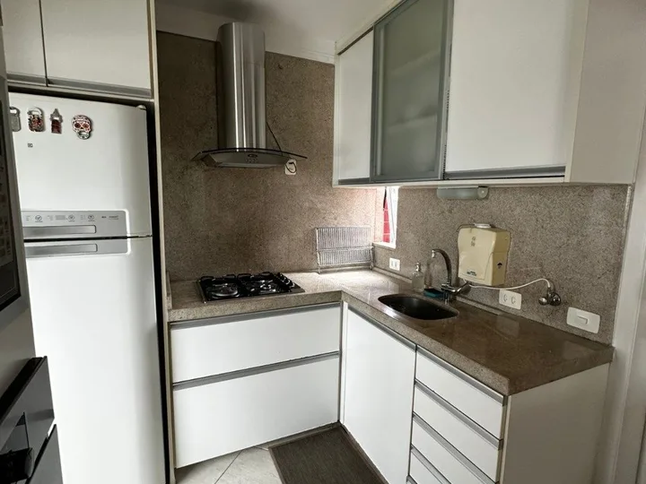 Apartamento aluguel anual 3 dormitórios no Centro