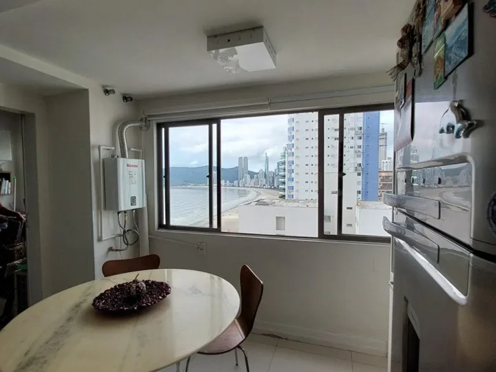 Apartamento à venda 3 dormitórios na Barra Sul