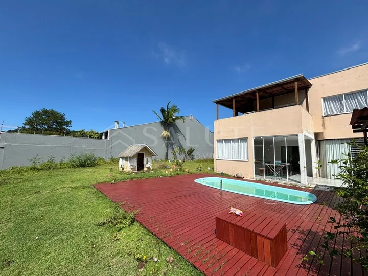 Casa à venda 4 dormitórios no Jardim Iate Clube