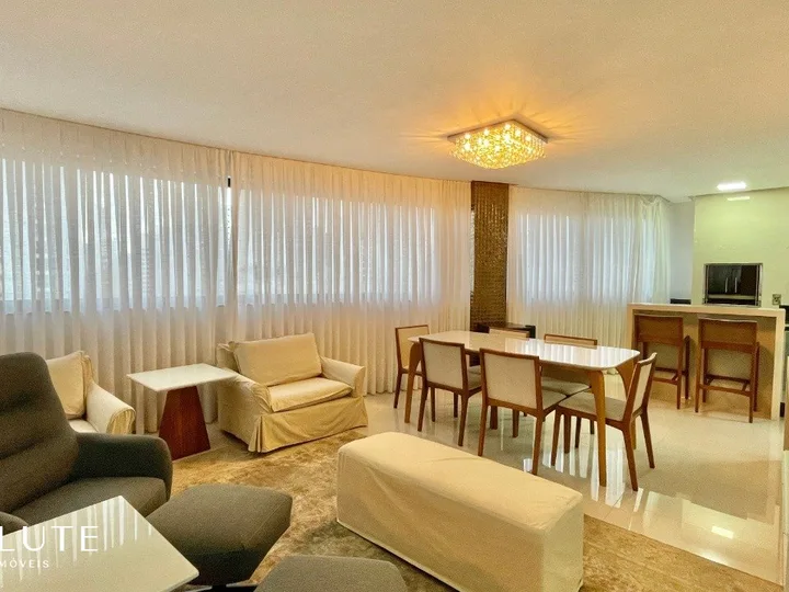 Apartamento aluguel anual 3 suítes no Centro