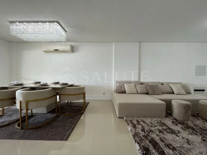 Apartamento à venda 3 suítes em Navegantes.