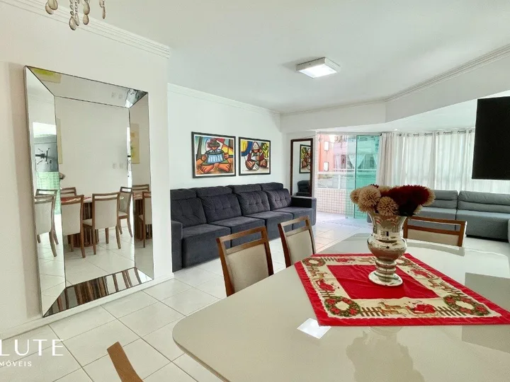 Apartamento à venda 3 Dormitórios no Centro