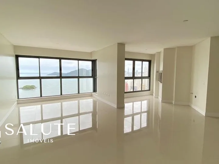Apartamento Novo no Centro de Balneário Camboriú