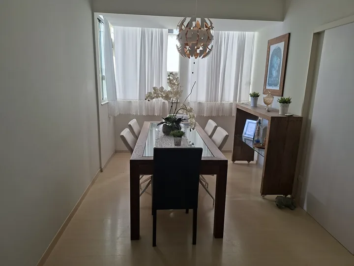 Apartamento aluguel anual 2 dormitórios na Barra sul