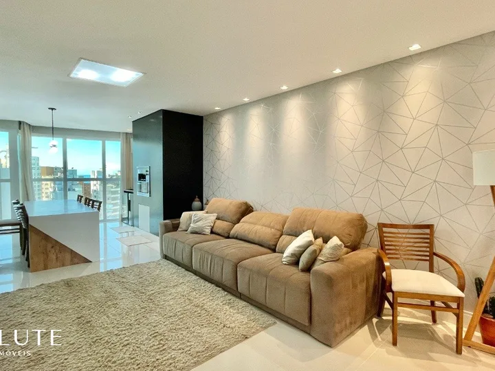 Apartamento aluguel anual 3 suítes na Barra Sul