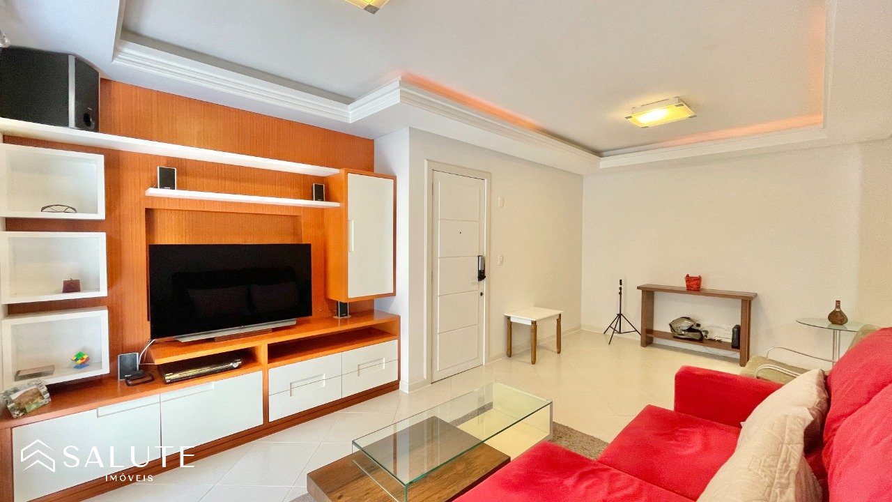 Apartamento com 2 suítes à venda no Centro