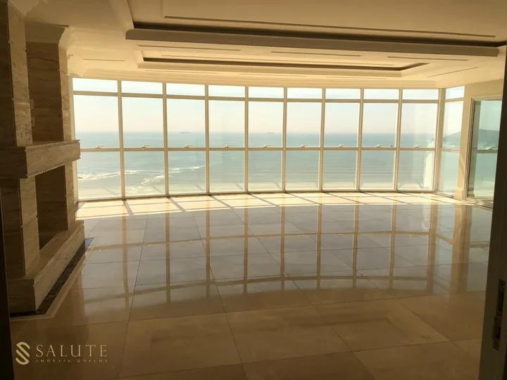 Edifício Millenium Palace em Balneário Camboriú.