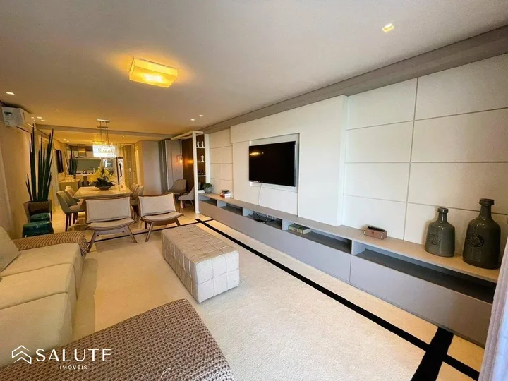 Apartamento à venda 3 suítes na Barra Sul