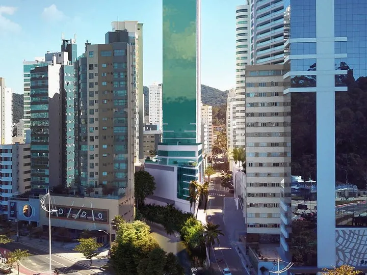 Skyline Tower