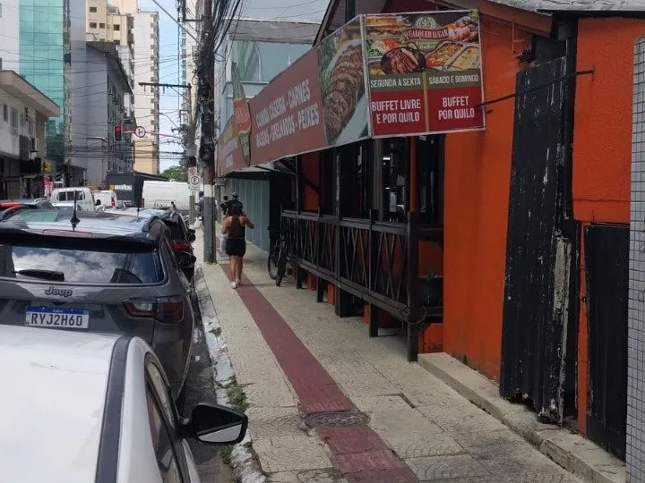 Ponto comercial disponível para à venda no Centro