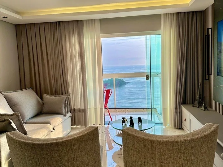 Apartamento à venda 4 dormitórios no Centro