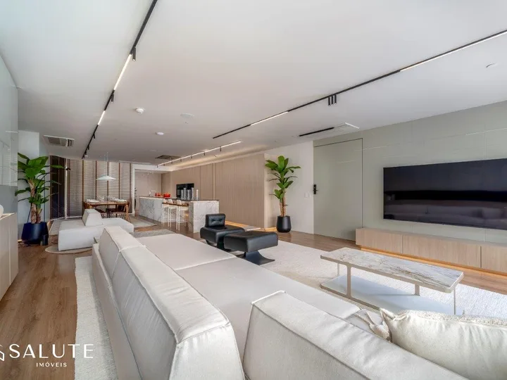 Apartamento à venda 4 suítes na Barra Sul