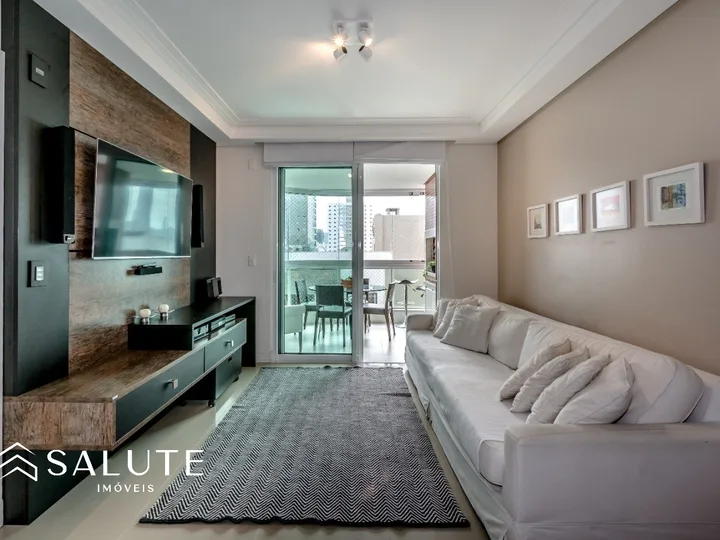 Apartamento à venda com 3 suítes no Centro