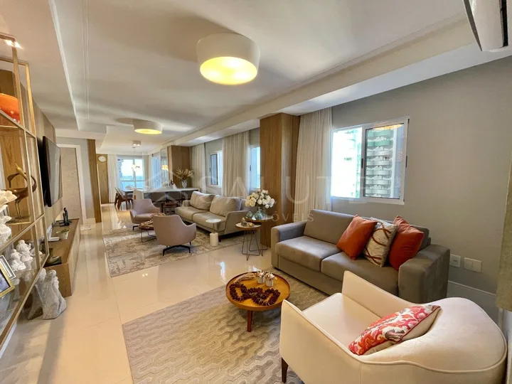 Apartamento à venda com 3 suítes na Barra Sul