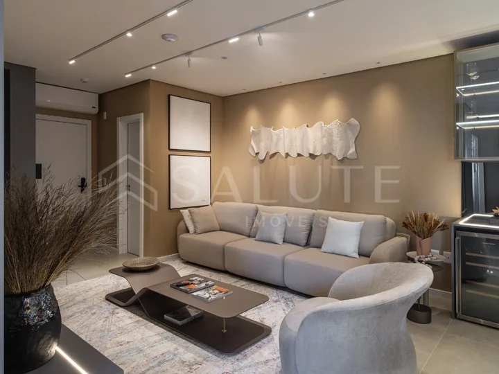 Apartamento à venda 3 suítes no Centro