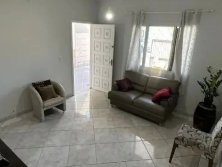 Casa à venda com 3 dormitórios Centro