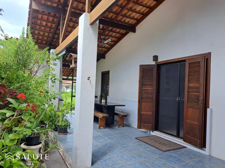 Apartamento à venda com 4 dormitórios em Bombinhas