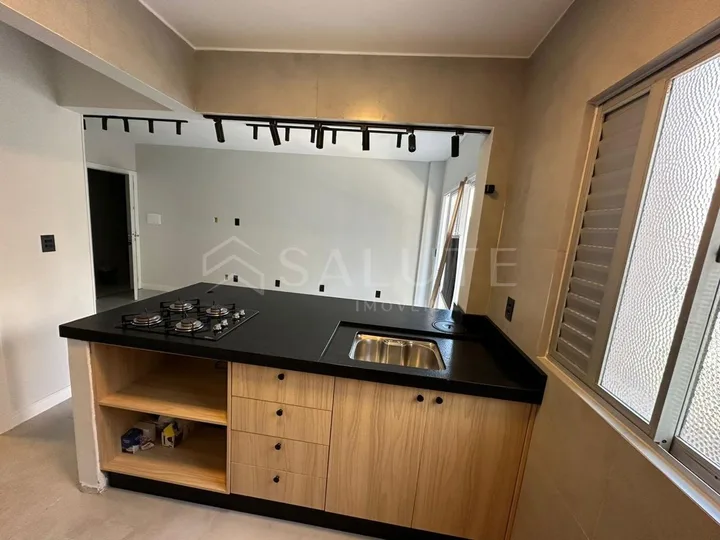 Apartamento à venda 2 Dormitórios no Centro