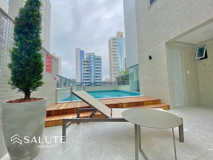 Apartamento à venda 3 suítes no Centro
