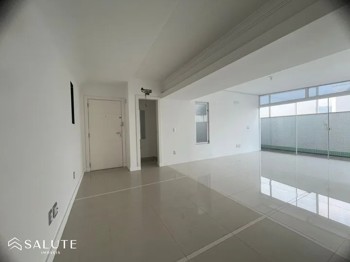 Apartamento a venda com 3 suites no Centro