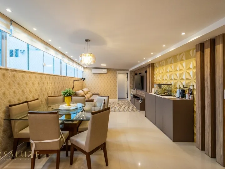 Apartamento 4 dormitórios mobiliado na quadra mar