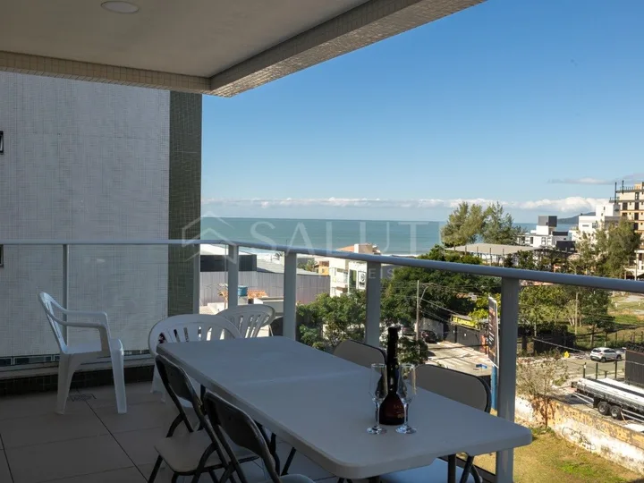 Apartamento locação anual 3 suítes Praia Brava
