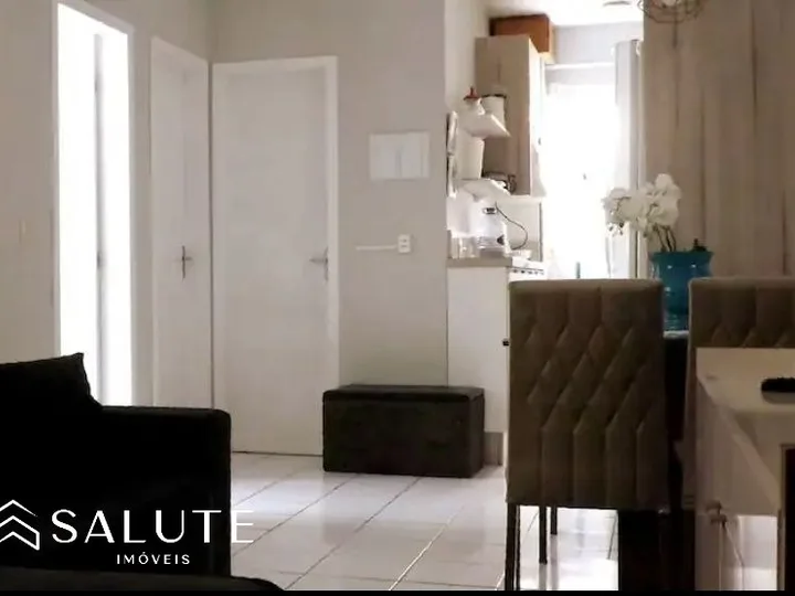 Apartamento a venda com 2 dormitórios em Balneário