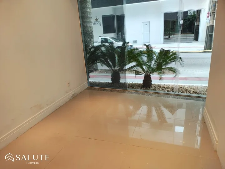 Sala comercial à venda no Centro