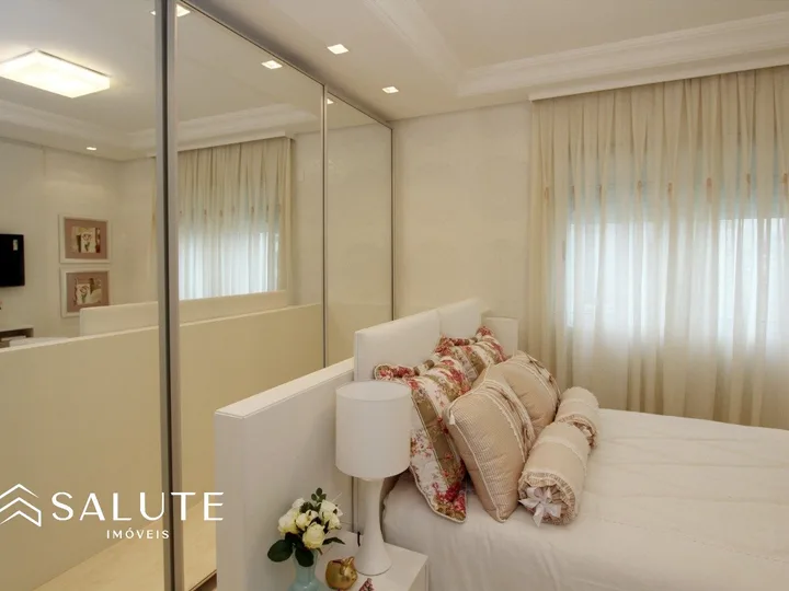 Apartamento a venda com 3 suítes no Centro