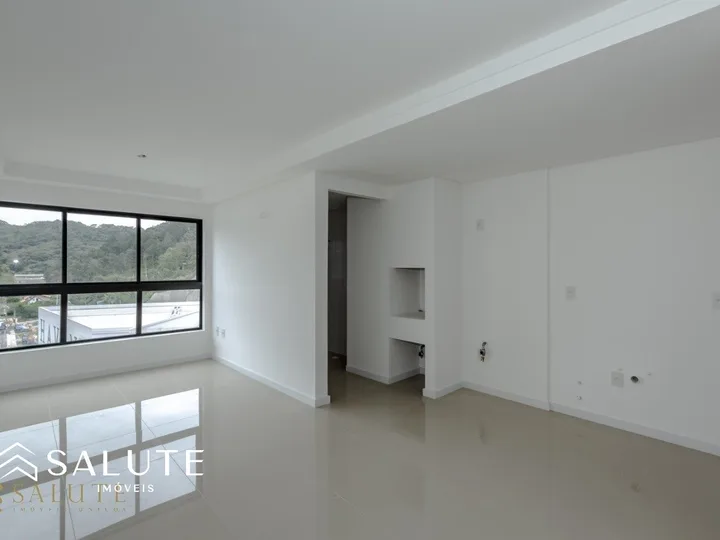 Apartamento à venda com 1 Suíte no Centro