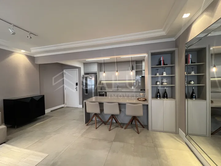 Apartamento aluguel 2 suítes no Centro