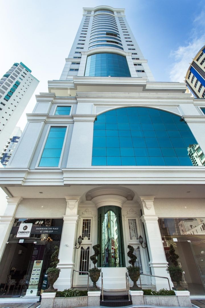 The Place Central Residence Embraed