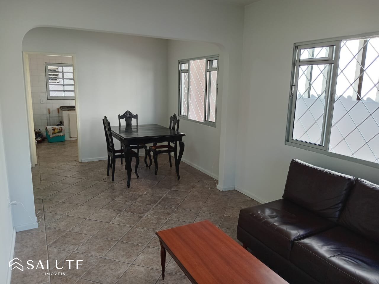 Casa à venda com 3 dormitórios bairro Nações