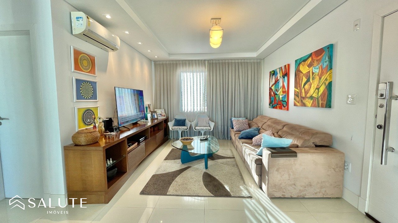 Apartamento à venda com 3 suítes no Centro