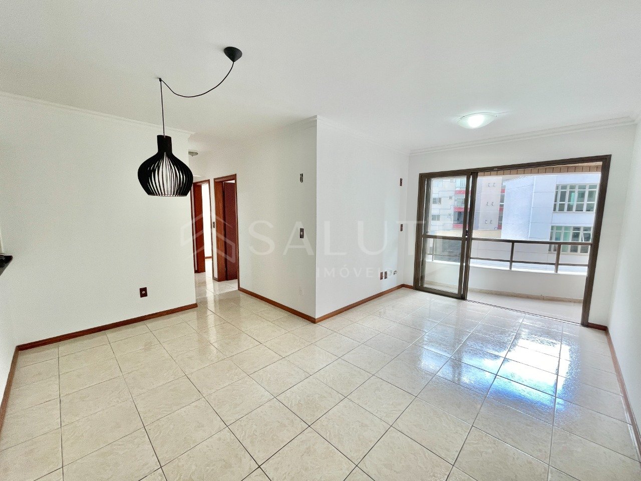 Apartamento à venda 3 dormitórios Barra Sul