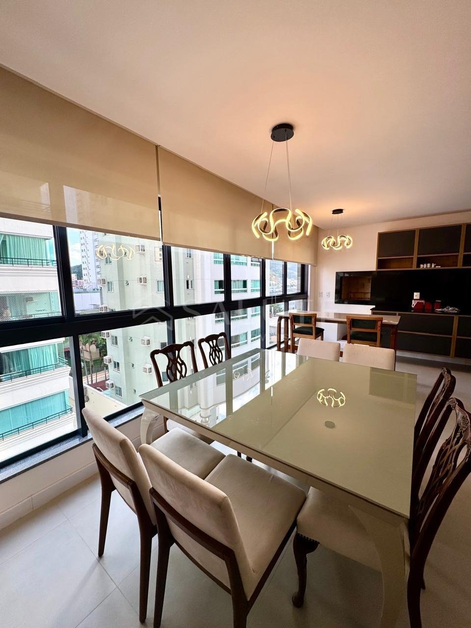 Apartamento à Venda 3 suítes Barra Norte.