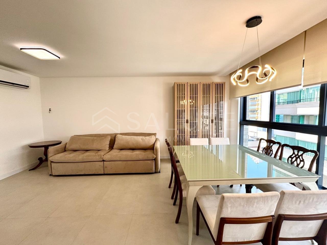 Apartamento à Venda 3 suítes Barra Norte.