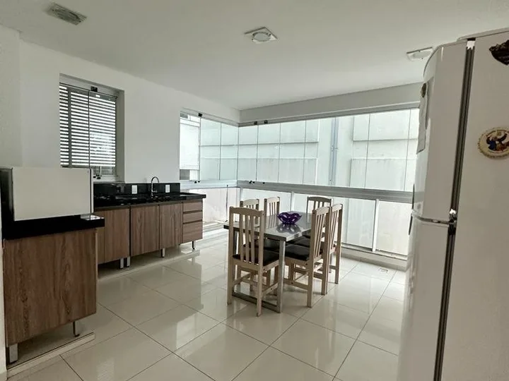 Apartamento a venda com 4 suítes na Barra Norte