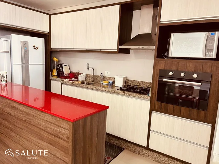Apartamento à venda com 4 suítes no Centro