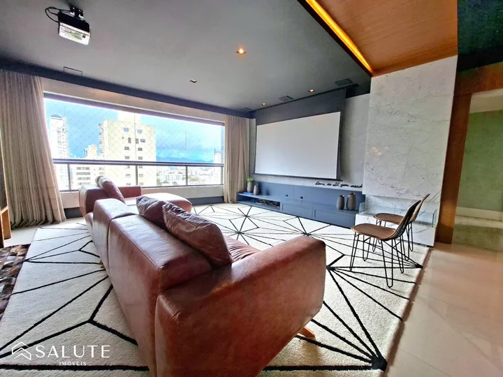 Apartamento à venda com 3 suítes no Centro