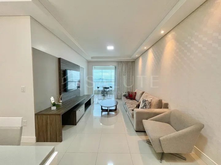 Apartamento à venda 4 dormitórios na Barra sul