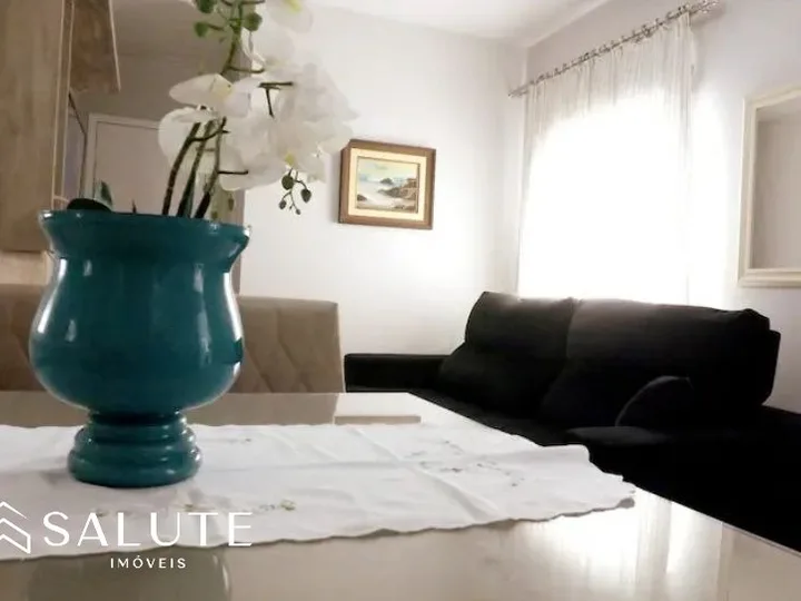 Apartamento a venda com 2 dormitórios em Balneário