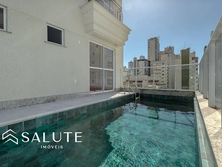Apartamento à venda com 3 suítes no Centro