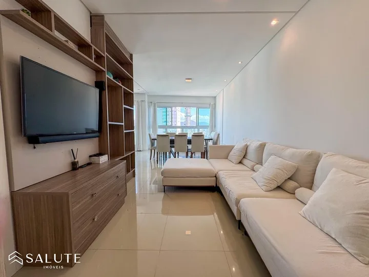 Apartamento aluguel anual 4 dormitórios Pioneiros