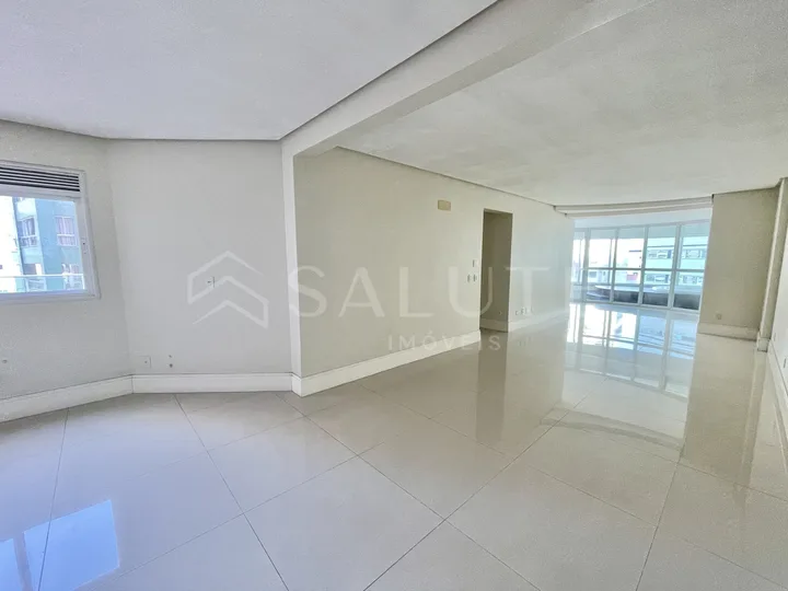 Apartamento à venda 3 suítes Barra Sul