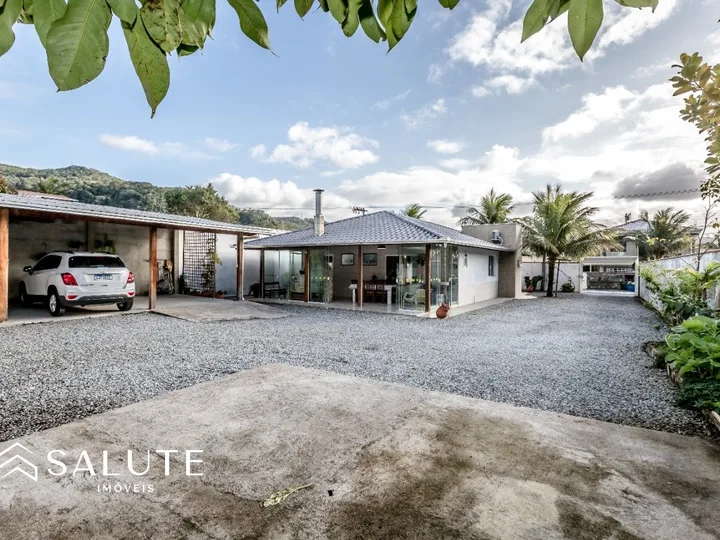 Casa à venda 3 suítes bairro Nova Esperança