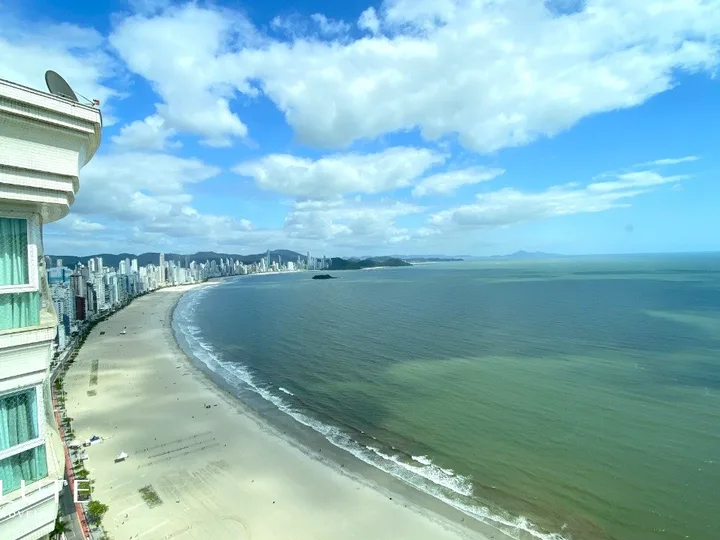 Cobertura à venda 3 suítes na Barra Sul