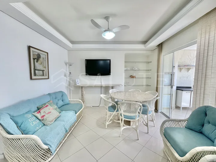 Apartamento locação anual 3 dorm. na Barra Sul